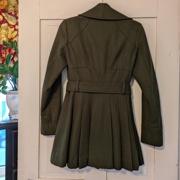 Vintage Guess Dark Green Wool Lined Coat- Small but fits XS/S - Picture 2 of 7